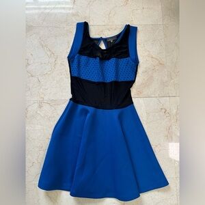 Size Large Black and Blue dress